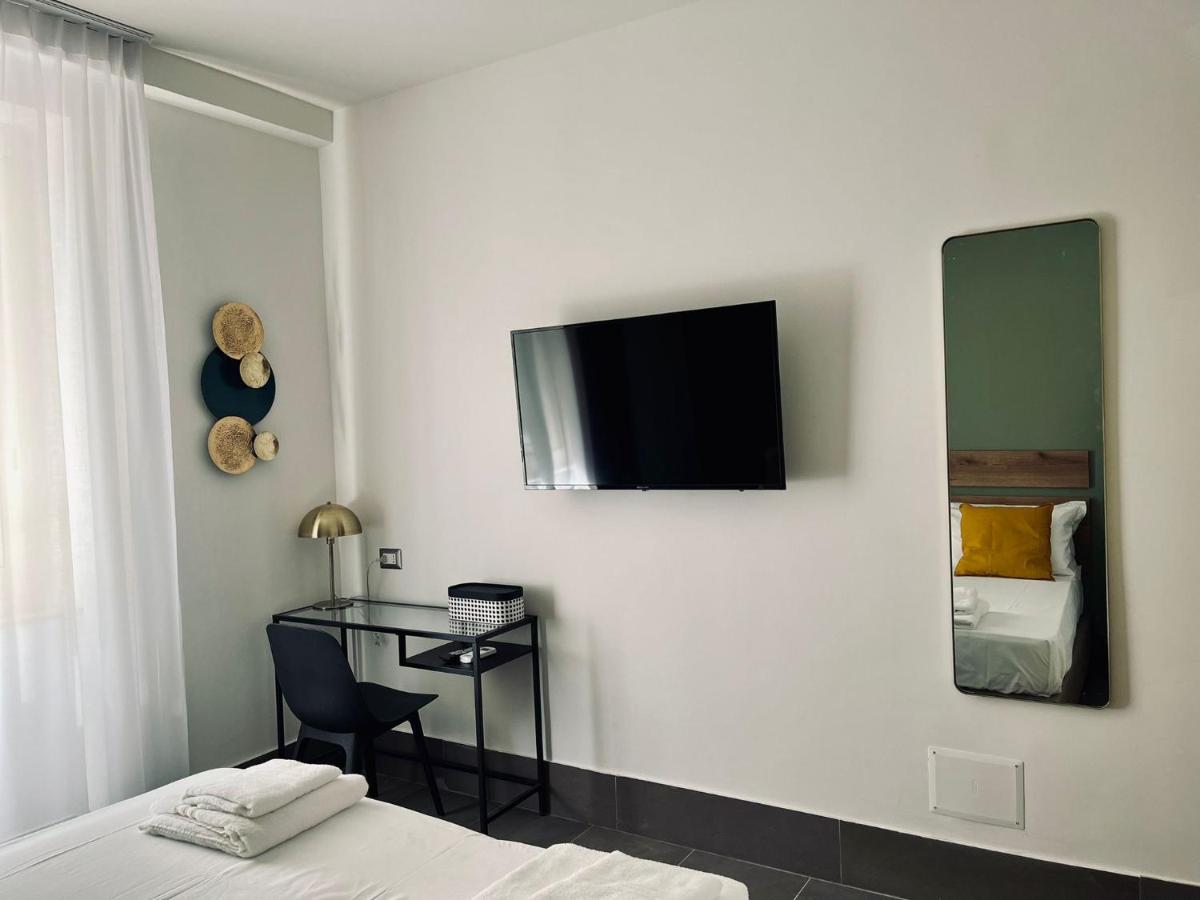 Smart Rooms Nápoles Exterior foto